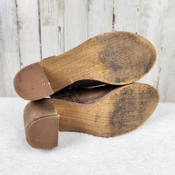 Not Rated Brown Open Toe Ankle Booties Size 7.5 - Picture 8 of 9